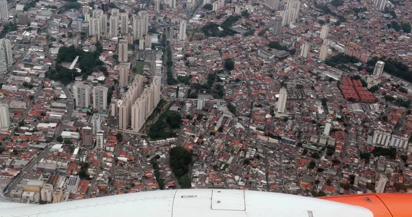 Nagyvárosi Sao Paulo Felett Repül Utas Repülőgép Ablakán Néz — Stock Fotó