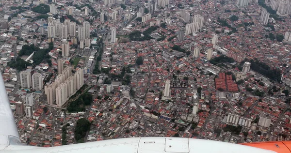 Flug Über Die Großstadt Sao Paulo Passagier Blickt Durch Flugzeugfenster — Stockfoto