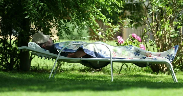 Older Retired Man Asleep Tree Summer Day — Stockfoto