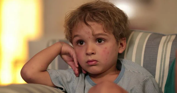 Child Boy Face Watching Sofa Night Bed —  Fotos de Stock