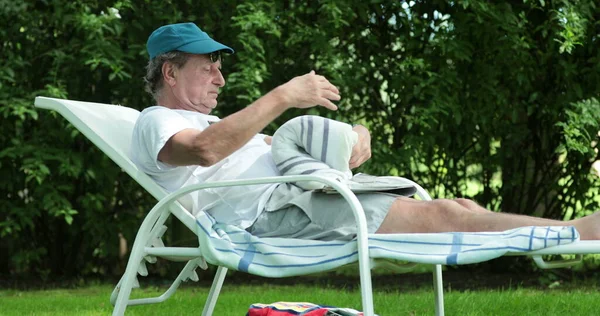 Older Man Resting Outdoor Park Senior Person Nap — Stockfoto