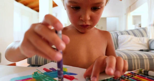 Maluch Rysunek Dziecka Kredki Długopis Kolor — Zdjęcie stockowe