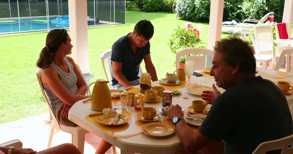 Familia Mesa Desayuno Por Mañana — Foto de Stock