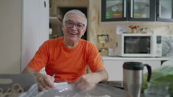 Happy Senior Man Looking Camera Smiling Kitchen Domestic Old Age — Stock Photo, Image