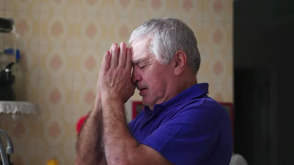 Elderly Man Hopeful Prayer Seeking Solace Faith Home Devout Senior — Stock Photo, Image