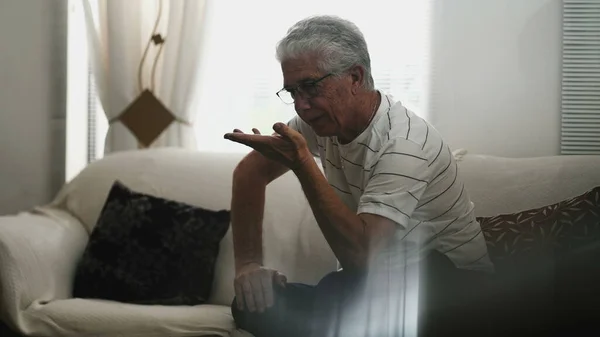 Senior Man Experiencing Frustration Preoccupation Alone Home Candid Scene Sitting — Stock Photo, Image