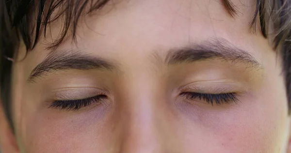 Boy Closing Opening Eyes Close Meditative Macro Closeup Child Eye — стоковое фото