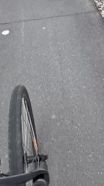Bicycle Wheel Aspahlt Motion Person Pov Riding Bike — Wideo stockowe
