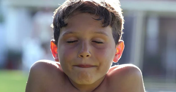 Male Kid Face Portrait Eyes Closed Handsome Child Sunlight Opening — ストック写真