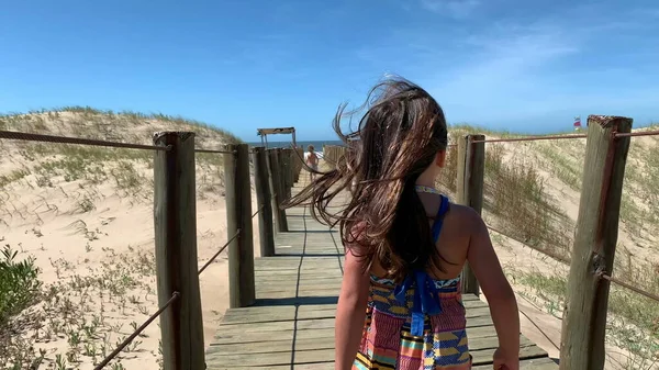Happy Little Girl Child Running Beach Seashore Wooden Pathway — Stockfoto