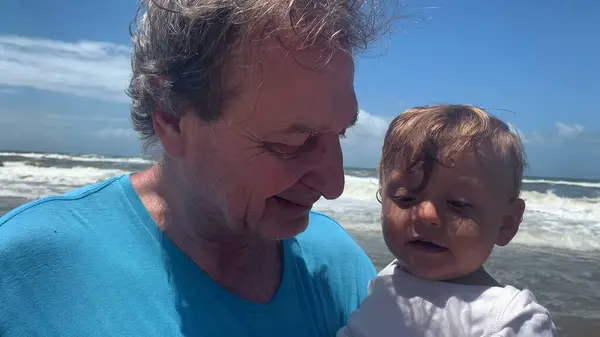 Grandfather Holding Baby Infant Beach — Fotografia de Stock