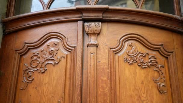 Detaliu Ornamental Ușă Antică Din Lemn Îmbrăcăminte Frumusețe Aproape Ușa — Videoclip de stoc