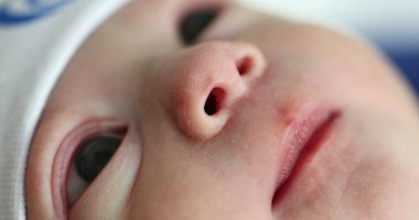 Newborn baby first moments of life