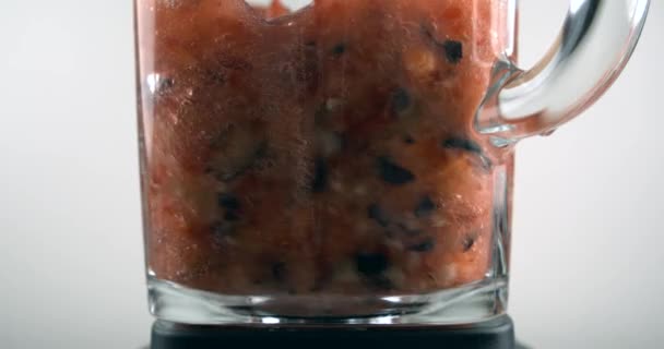 Mistura Frutas Dentro Liquidificador Capturado Super Câmera Lenta — Vídeo de Stock