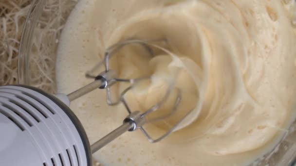 Omelette Ferme Super Lente Mélange Oeufs 800 Ips Dans Cadre — Video