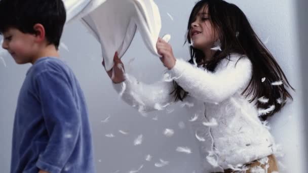 Little Girl Unzipping Pillow Shaking Feathers Making Them Fly Air — Stock Video