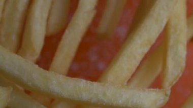 Tuzlu patates kızartması. 