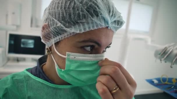 Close Face Female Doctor Putting Face Mask Getting Ready Work — Stock Video
