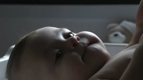 Förtjusande Söt Baby Spädbarn Ansikte — Stockfoto
