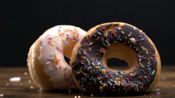 Par Donuts Mesa Impressionante Ultra Slow Motion Capturado 800 Fps — Vídeo de Stock