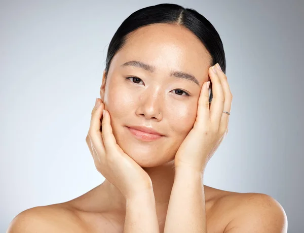 Skincare Beauty Woman Facial Wellness Grey Mockup Studio Background Face — Stock Photo, Image
