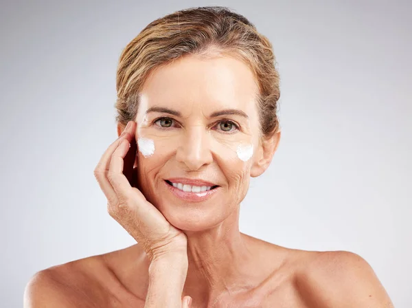 Skincare Öregedésgátló Krém Idősebb Luxus Kozmetikai Termék Szépség Wellness Vagy — Stock Fotó