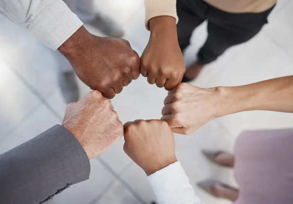 Diversità Mani Team Pugno Alto Sostegno Fiducia Unità Collaborazione Accordo — Foto Stock