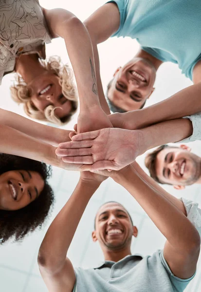 Birliği Ekip Oluşturma Çalışma Motivasyonu Için Ellerinizi Birleştirin Destek Ekip — Stok fotoğraf