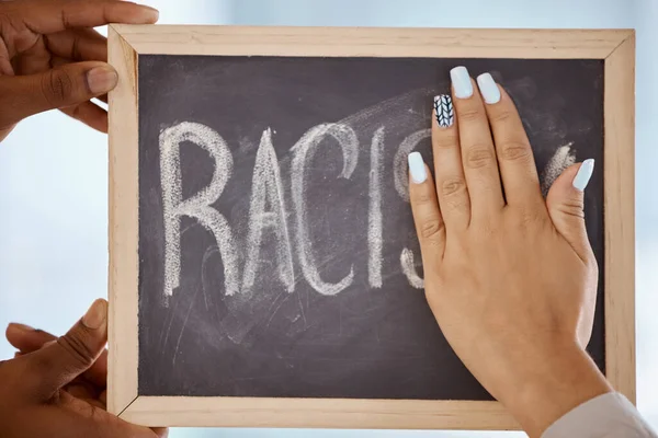 Rasisme Protes Dan Berhenti Tangan Papan Tulis Untuk Menghilangkan Ketidaksetaraan — Stok Foto