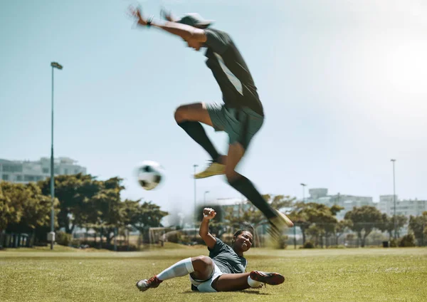 Jugador Fútbol Pelota Fútbol Deporte Campo Para Entrenamiento Fitness Entrenamiento —  Fotos de Stock