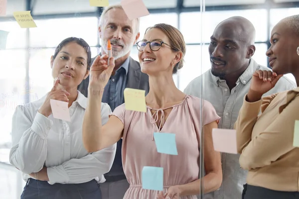 Glass Wall Business Meeting Sticky Note Team Collaboration Innovation Creative — Stock Photo, Image
