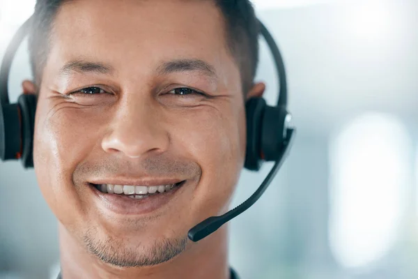 Call Center Face Portrait Man Customer Service Smiling Working Office — Stock Photo, Image
