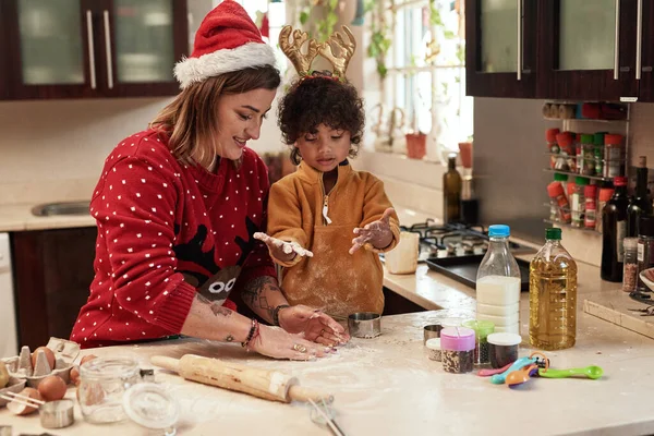 Both Have Messy Hands Cheerful Young Woman Her Son Baking — Stock Photo, Image