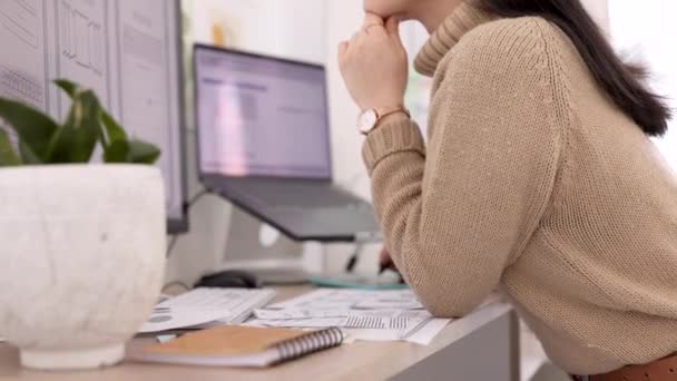 Web Design Trabalho Mulher Planejando Computador Trabalhando Web Fazendo Pesquisas — Vídeo de Stock
