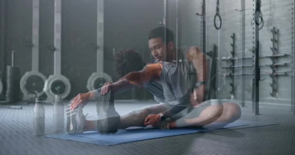 健身夫妇 高五和体操与男女训练 伸展和自我锻炼的动机 人的教练 朋友或运动员伙伴人们在一起的健康和健康 — 图库视频影像
