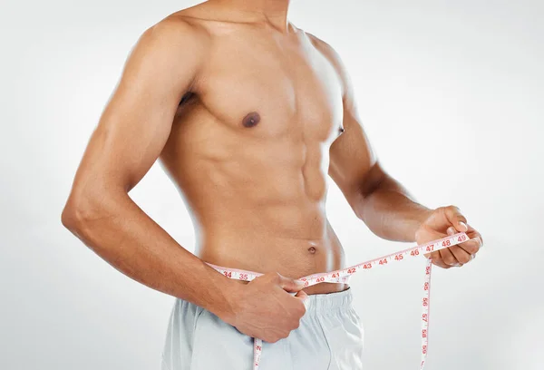 Muž Měřicí Páska Hubnutí Strava Tělo Wellness Zdravý Životní Styl — Stock fotografie