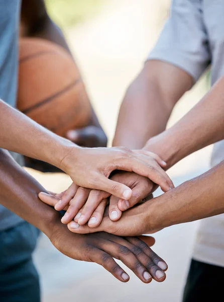 Kezek Kosárlabda Csapat Sport Motiváció Támogatás Vagy Bizalom Együttműködés Együttműködés — Stock Fotó