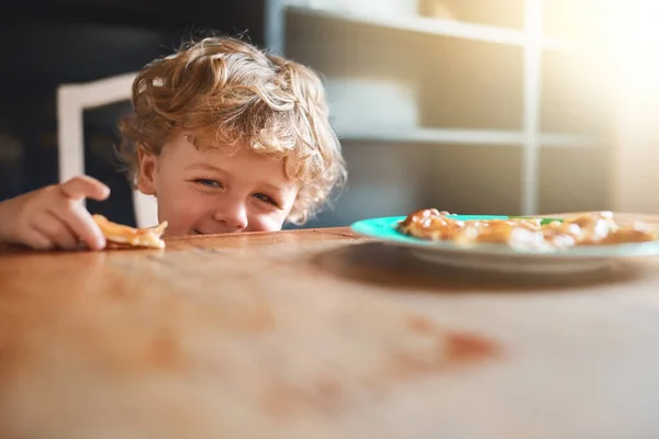 Crianças Podem Fazer Qualquer Hora Tempo Brincadeira Menino Adorável Comendo — Fotografia de Stock