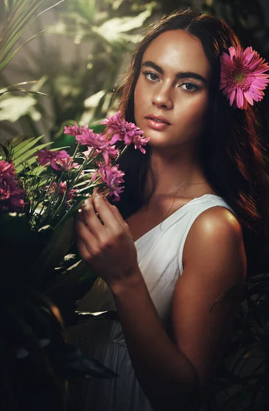 Szépség Virágok Stúdióban Bőr Smink Termék Természet Wellness Levél Kozmetikumok — Stock Fotó