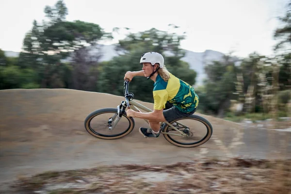 Mountain Bike Sport Uomo Con Energia Potenza Azione Nella Natura — Foto Stock