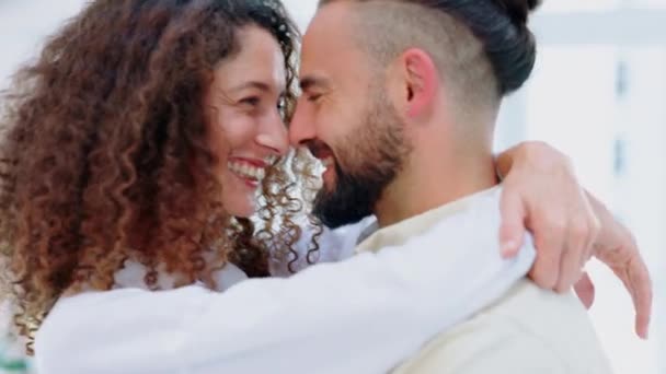 Sorria Abraço Casal Com Amor Paz Comunicação Sua Casa Juntos — Vídeo de Stock