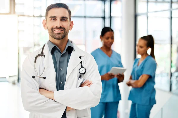 Arzt Führungskraft Oder Mitarbeiter Gesundheitswesen Mit Einem Lächeln Krankenhaus Für — Stockfoto
