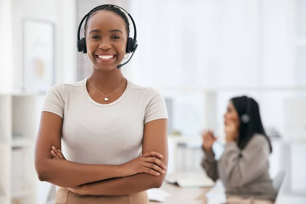 Happy Black Woman Call Center Agent Customer Support Staff Online — Stock Photo, Image