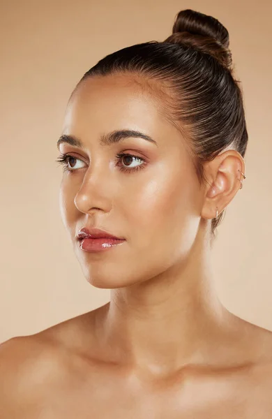 Belleza Cuidado Piel Estética Maquillaje Con Mujer Estudio Para Dermatología —  Fotos de Stock