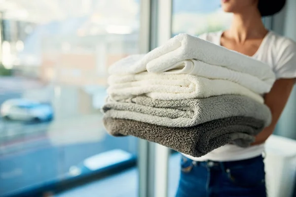 Laundry Day Done Dusted Young Woman Carrying Pile Towels Laundry — Stock Photo, Image