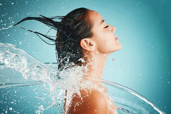 Hair Care Water Woman Cleaning Body Health Skincare Happiness Blue — Stock Photo, Image