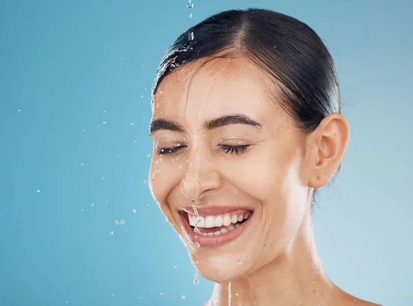 Salpicadura Belleza Cara Mujer Agua Para Cuidado Piel Higiene Aseo —  Fotos de Stock