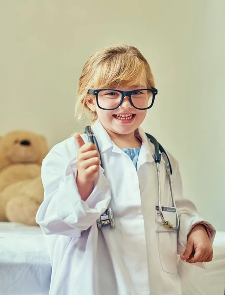 Assistenza Sanitaria Qualità Bambini Approvata Dai Bambini Ritratto Una Bambina — Foto Stock