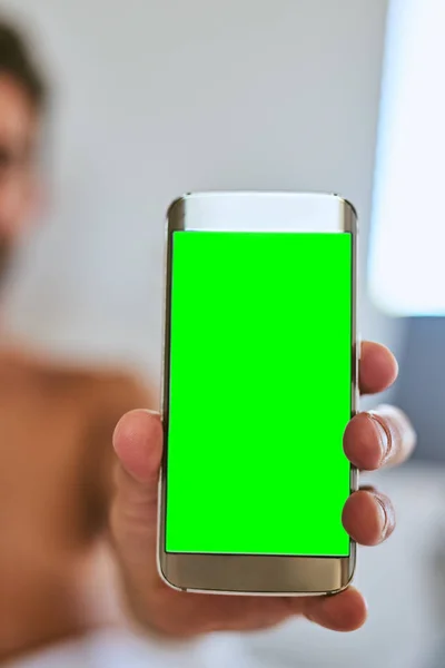 Display You Can Put Anything Unrecognizable Man Holding Cellphone Green — Stock Photo, Image