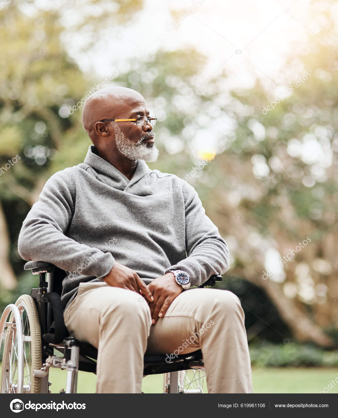 Gathering Thoughts Today Handsome Senior Man Sitting His Wheelchair — Stock  Photo © PeopleImages.com #619961106